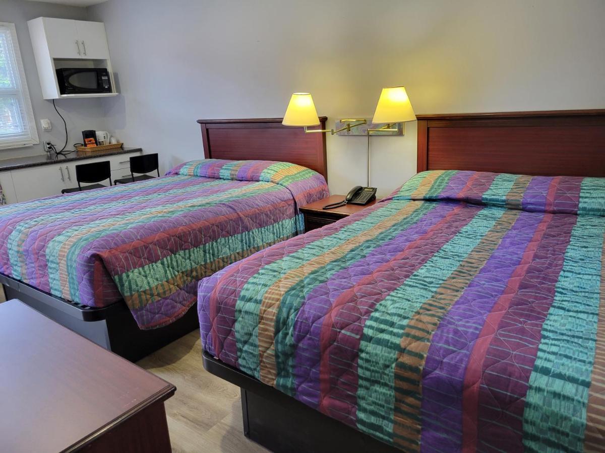 Knights Inn Cobourg Esterno foto