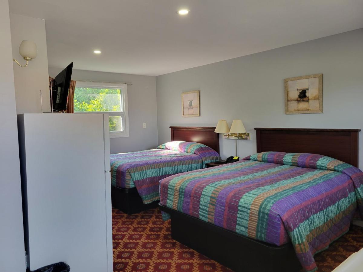Knights Inn Cobourg Esterno foto
